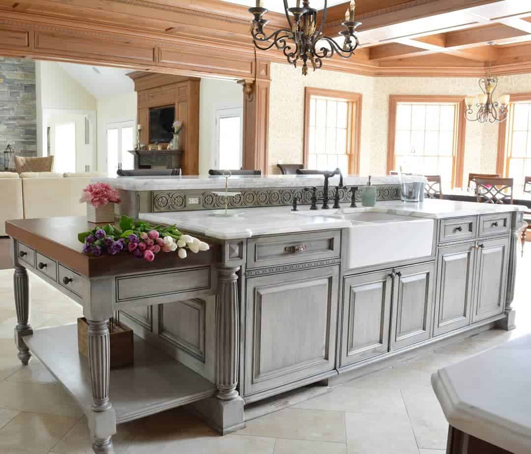 21 Gray Kitchen Cabinets with White Countertops for a Chic and ...