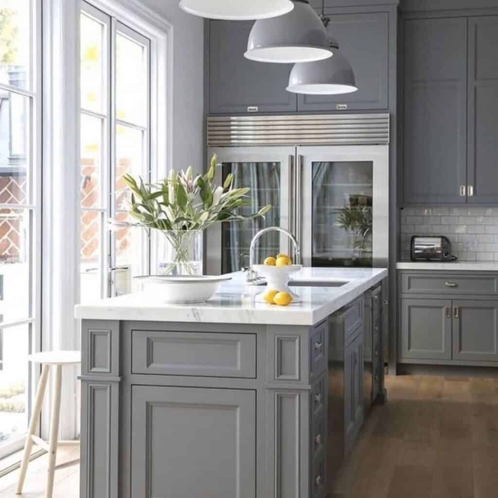 20 Gray Kitchen Island Ideas Full of Function and Character