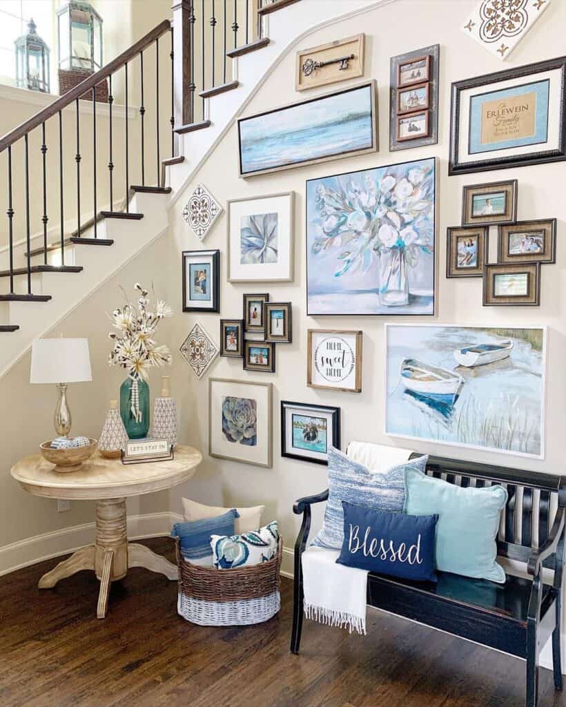 18 Entryway Gallery Wall Ideas that Will Make a Great First Impression