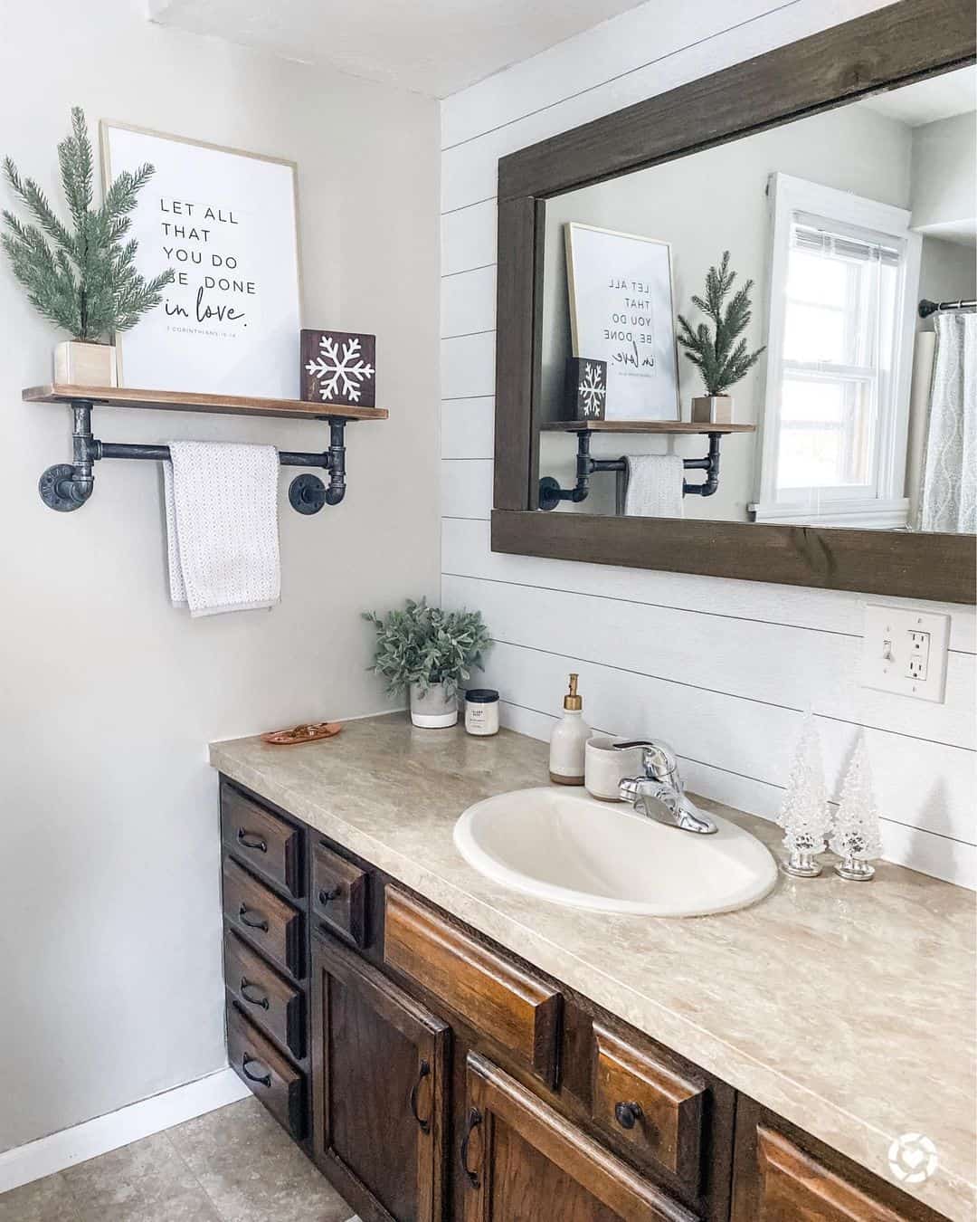 21 White Bathrooms with Wood Accents and a Wealth of Warmth