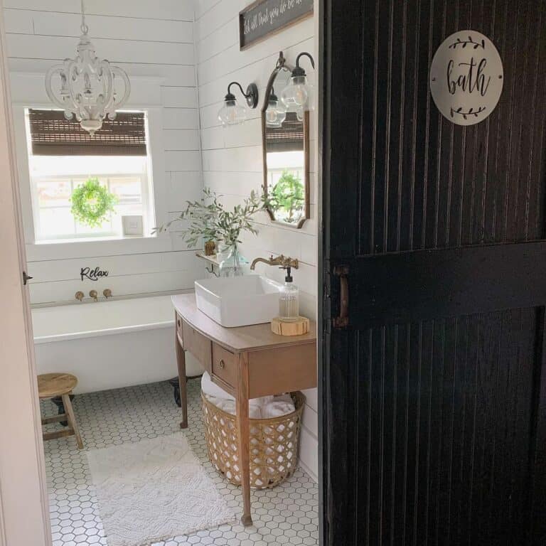 21 White Bathrooms with Wood Accents and a Wealth of Warmth