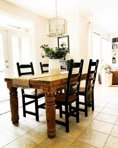 36 Farmhouse Dining Table and Chairs Ideas for a Charming Dining Room ...