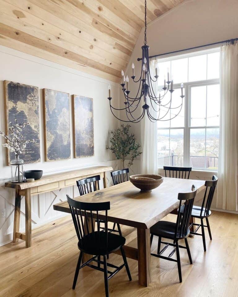35 Farmhouse Dining Room Lighting Ideas that Fashionably Illuminate
