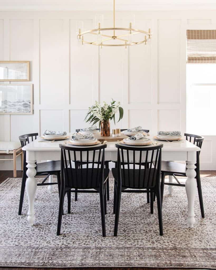 26 Irresistibly Chic Board and Batten Dining Room Accent Walls