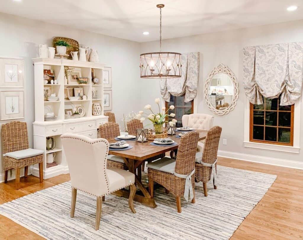 36 Farmhouse Dining Table and Chairs Ideas for a Charming Dining Room ...
