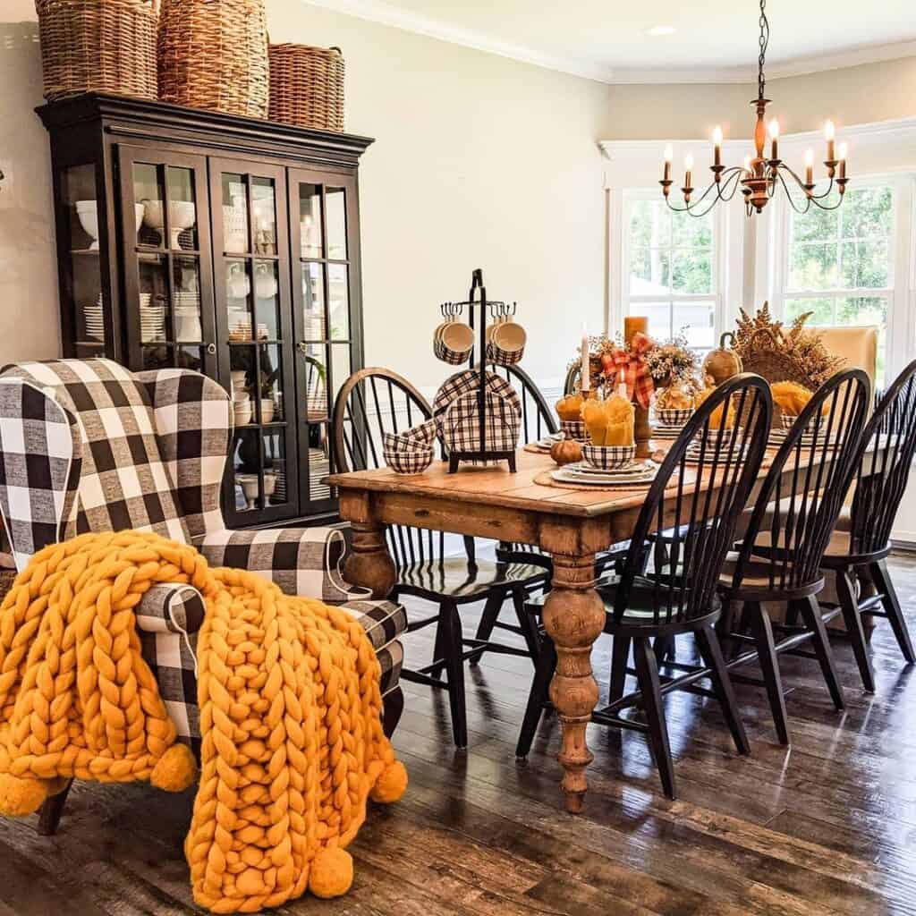 36 Farmhouse Dining Table and Chairs Ideas for a Charming Dining Room ...