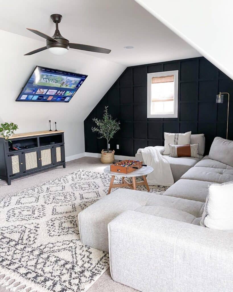 18 Black and White Accent Walls With a Flair for Drama