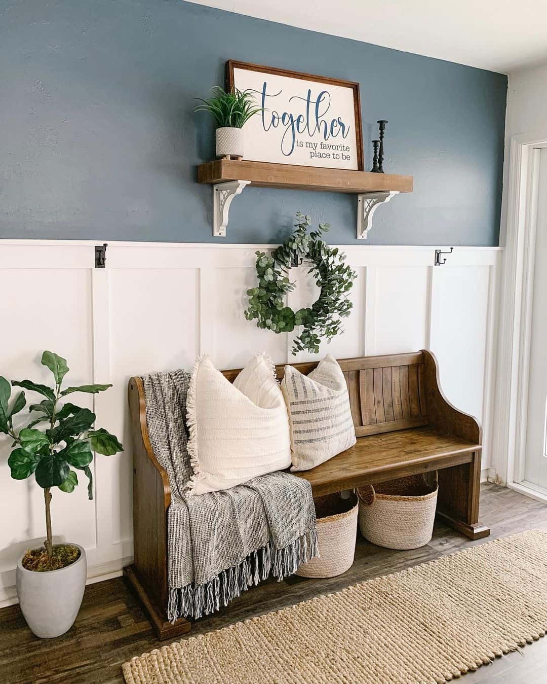 30 Board and Batten Foyer Designs for A Welcoming Entryway