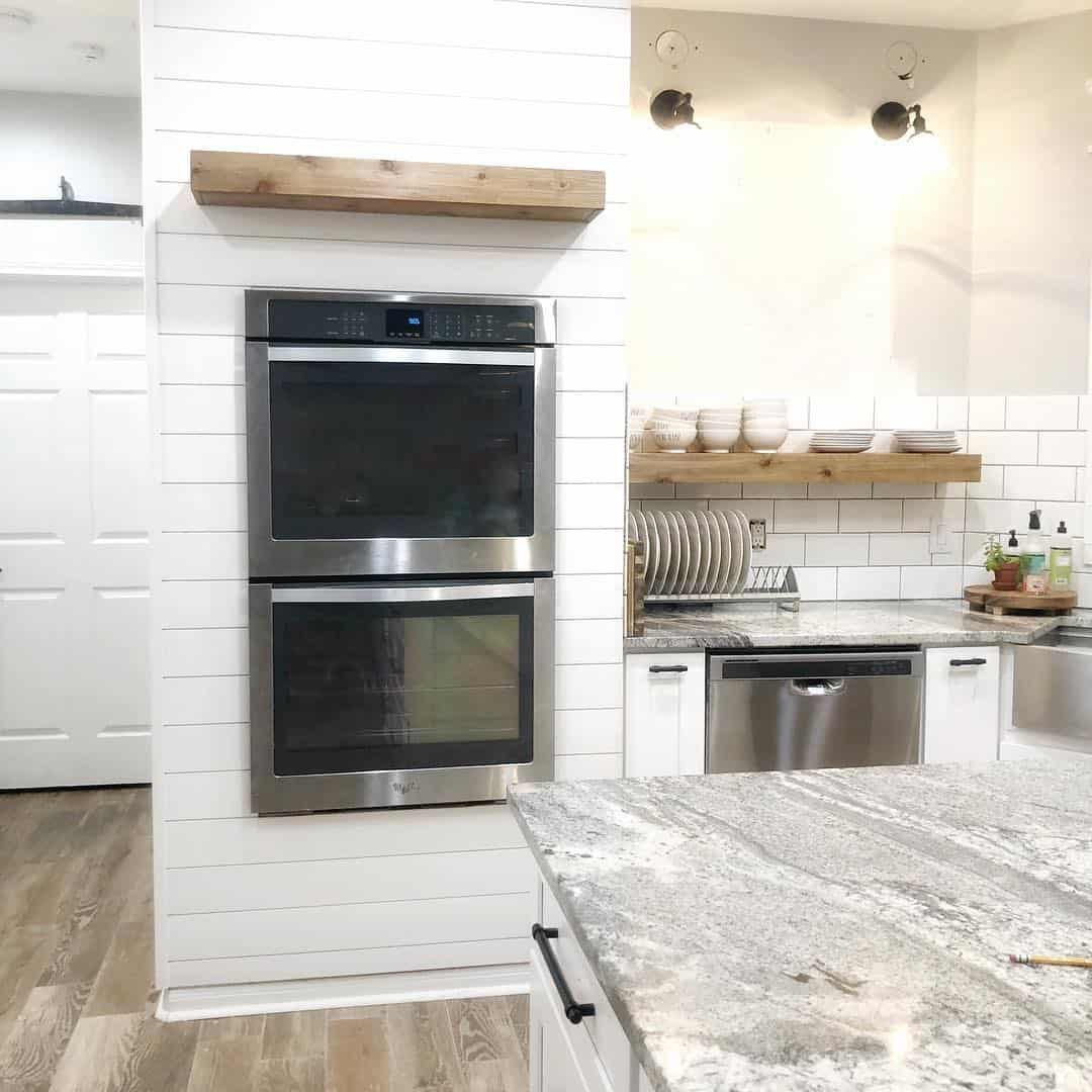 33 Shiplap Kitchen Wall Ideas That are Far From Bland