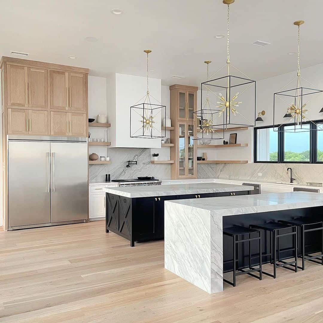 32 Handsome White Oak Kitchen Ideas for Your Next Renovation