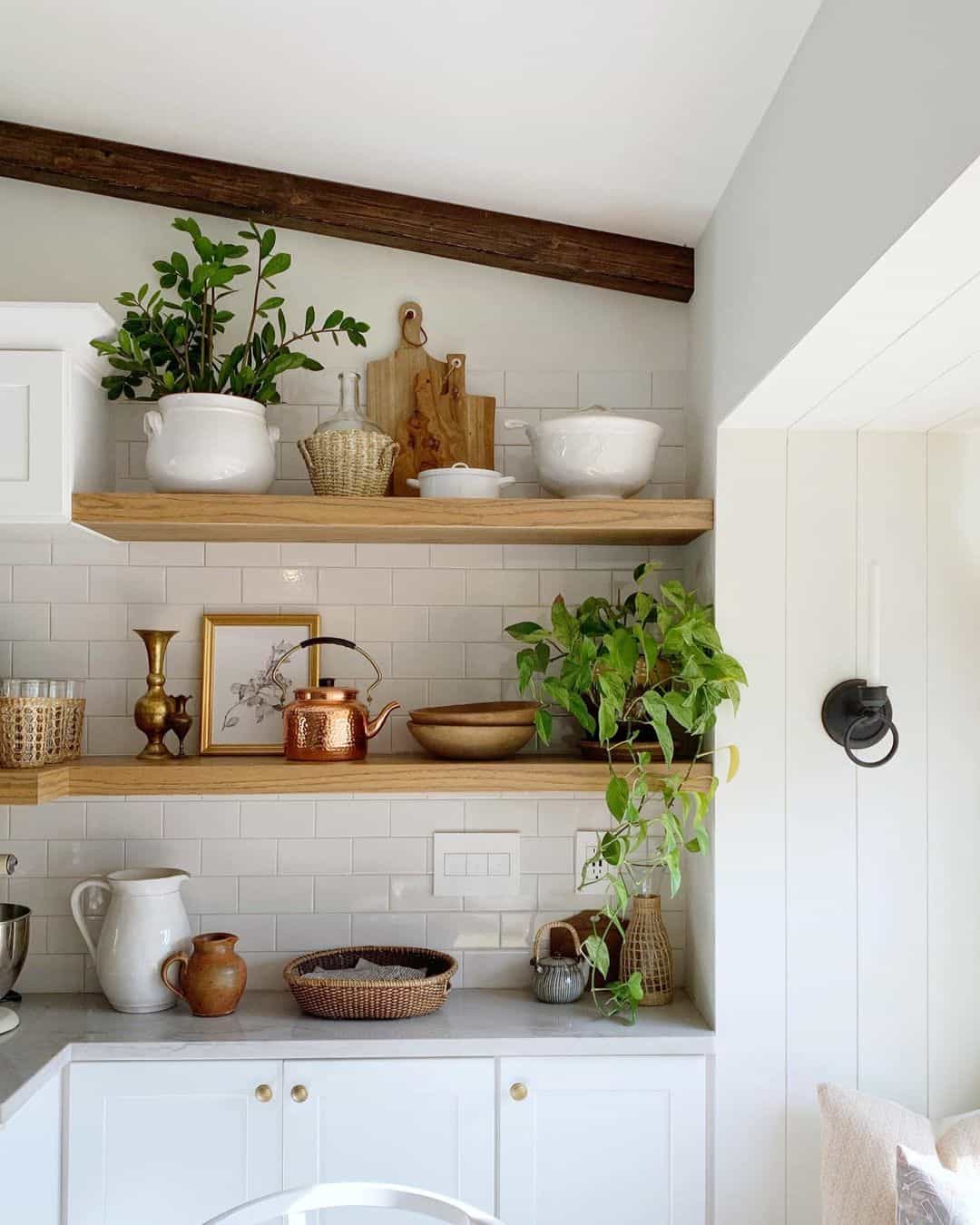 22 Floating Shelves Ideas to Highlight Your Walls