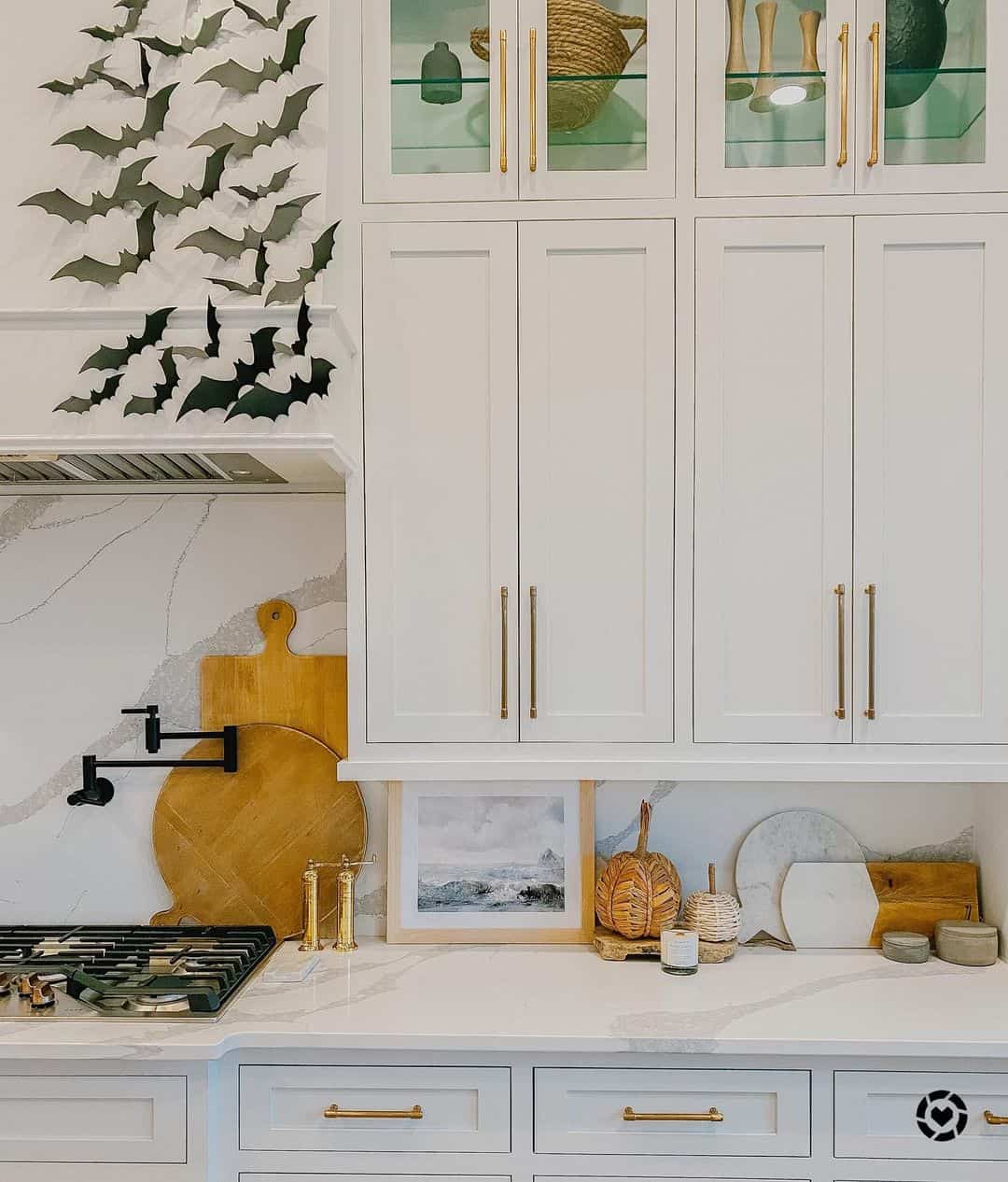 28 Dramatic Stone Backsplash Ideas to Transform Your Home
