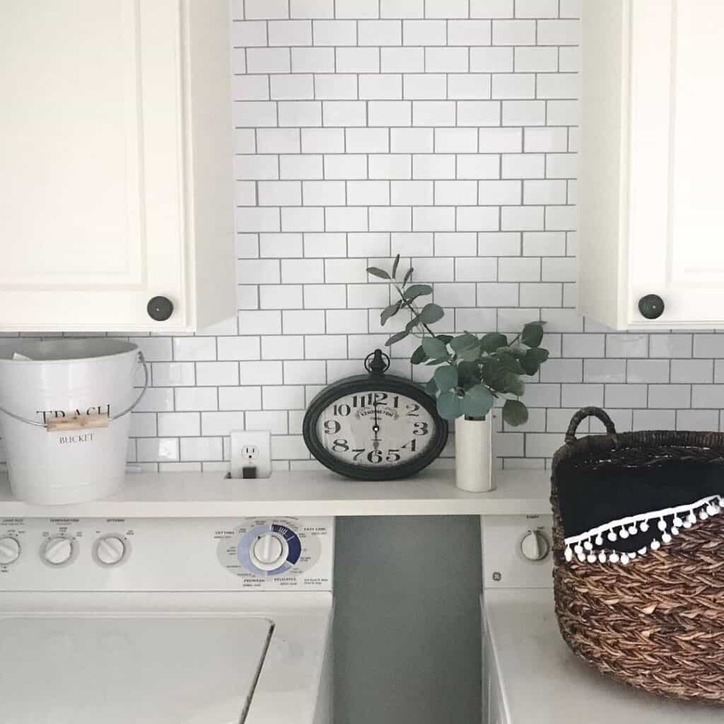 Surprising White Subway Tile Gray Grout Gallery