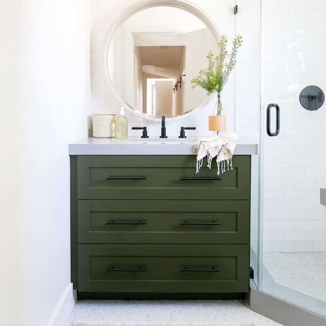 18 Green Bathroom Vanity Ideas for an Idyllic Look