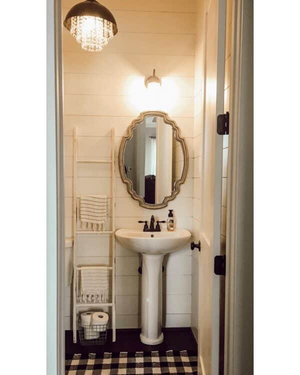 29 Pedestal Sink Bathroom Ideas for a Spacious Look