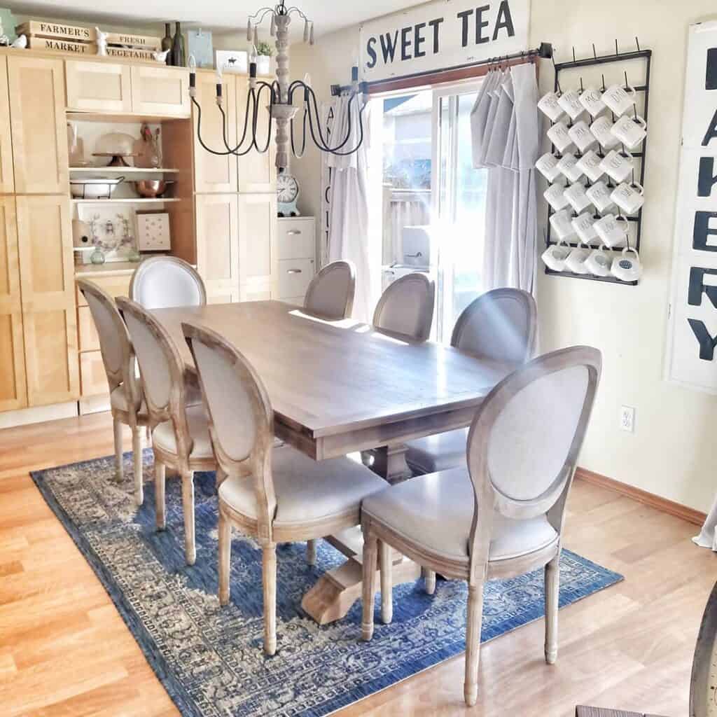 38 Light Wood Dining Table Sets That Are Classy Yet Modern