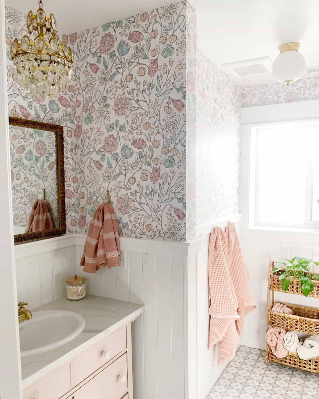 29 Wainscoting Bathroom Designs To Transform Your Space