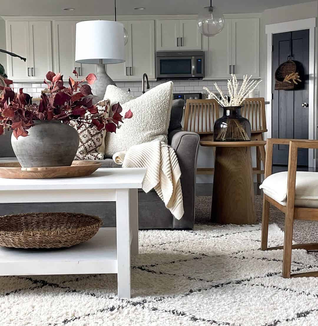 21 Small Kitchen Living Room Combo Ideas for a Cohesive Flow