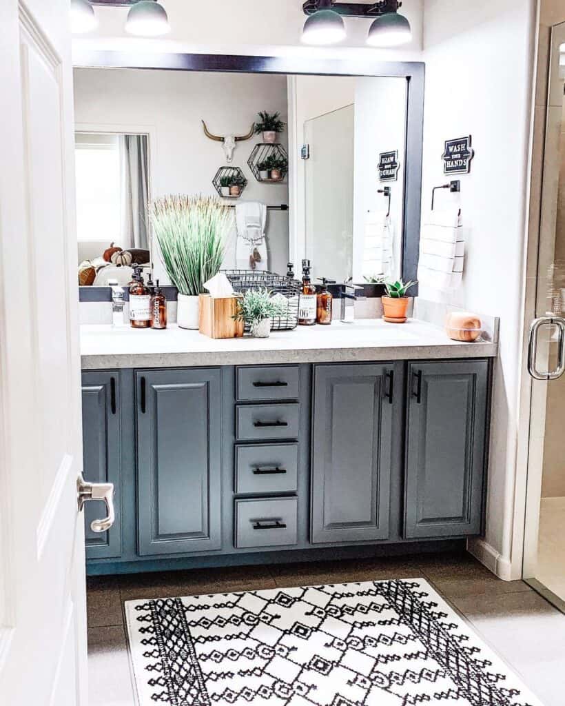 19 Stunning Blue and Gray Bathroom Ideas