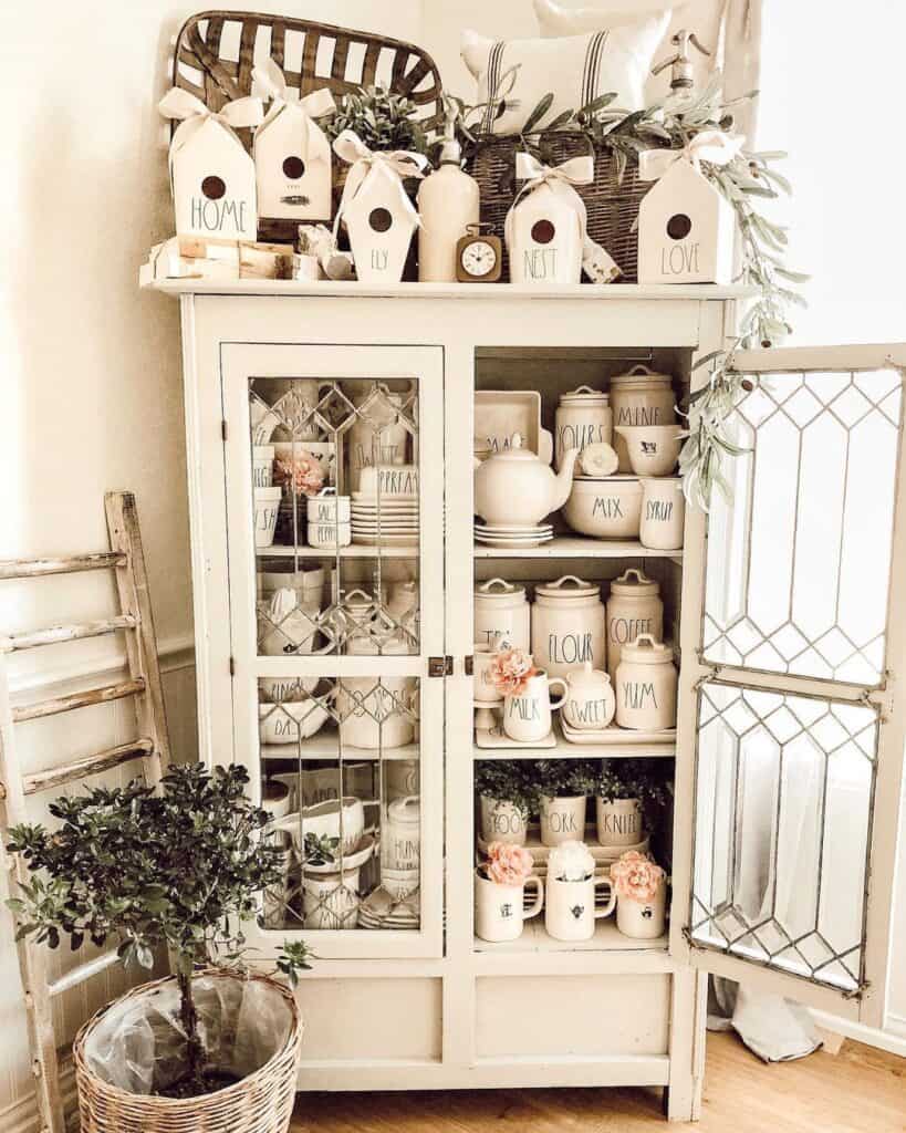 20 Dining Room Corner Hutch Options That Don’t Take Up Space