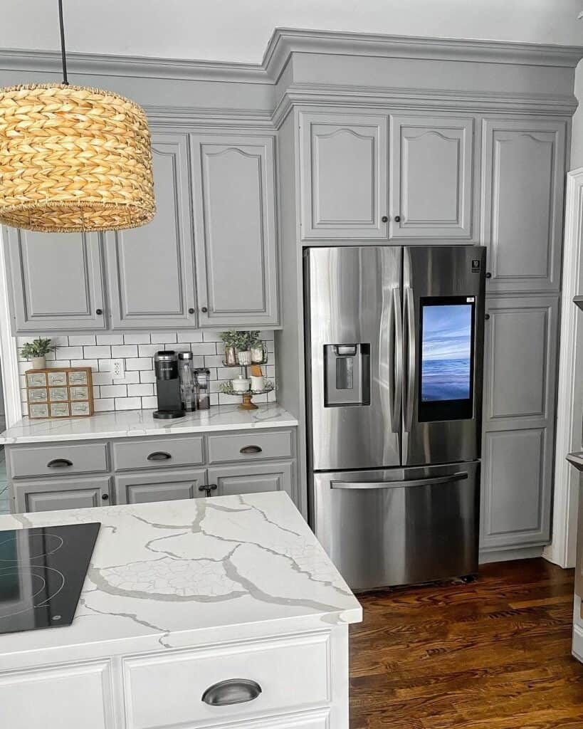 29 Floor to Ceiling Cabinets to Spice Up Your Storage