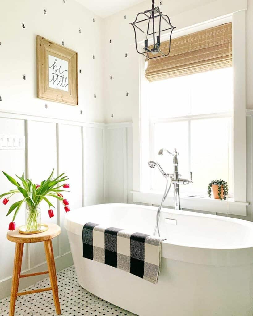 35 Small Bathroom Wallpaper Ideas to Elevate Your Home