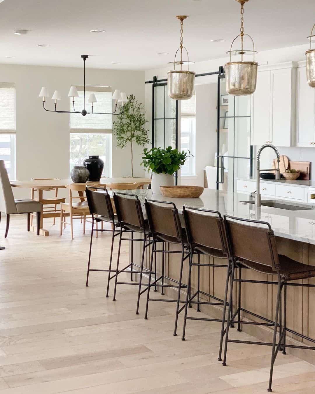 36 Charming Farmhouse Kitchen Island With Seating Options