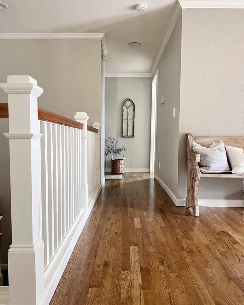 33 Recessed Hallway Lighting That Streamlines Narrow Spaces