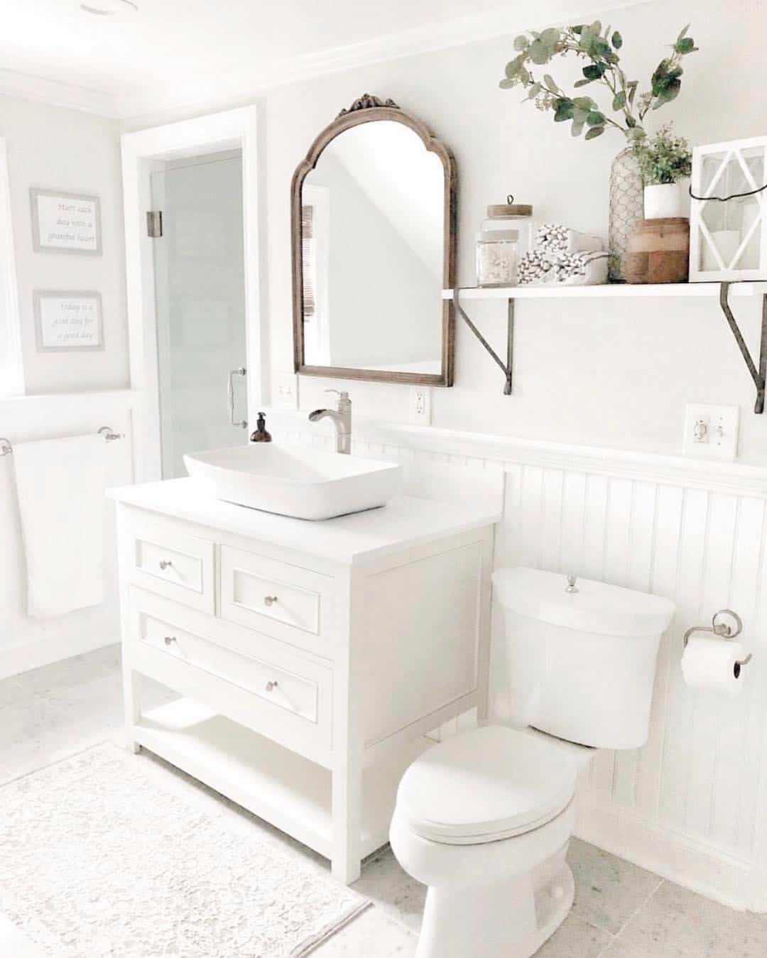 27 Exquisite Farmhouse Half Bath Ideas That Go Big on Style