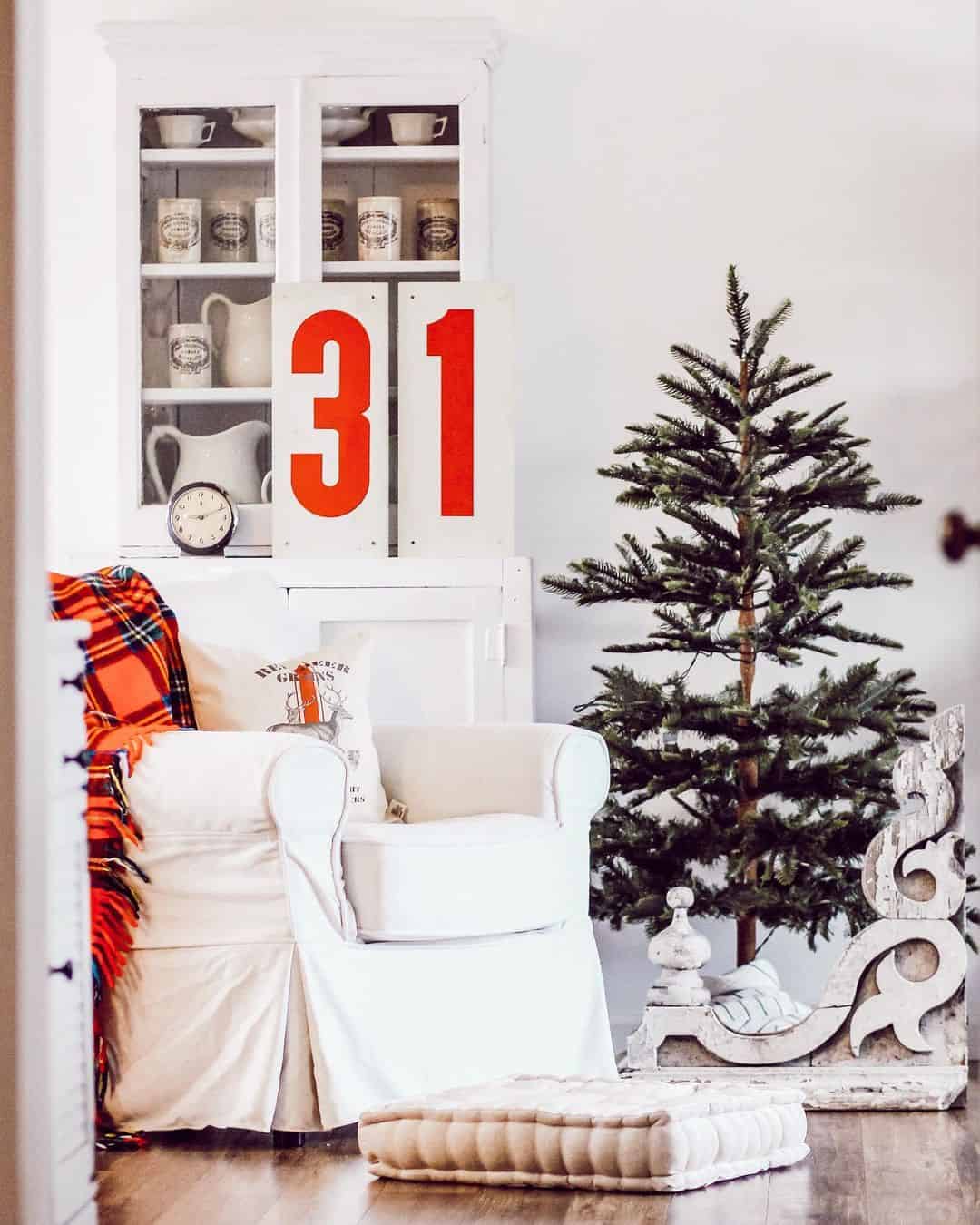 32 NonChristmas Winter Decorations to Brighten Up Your Home This Winter