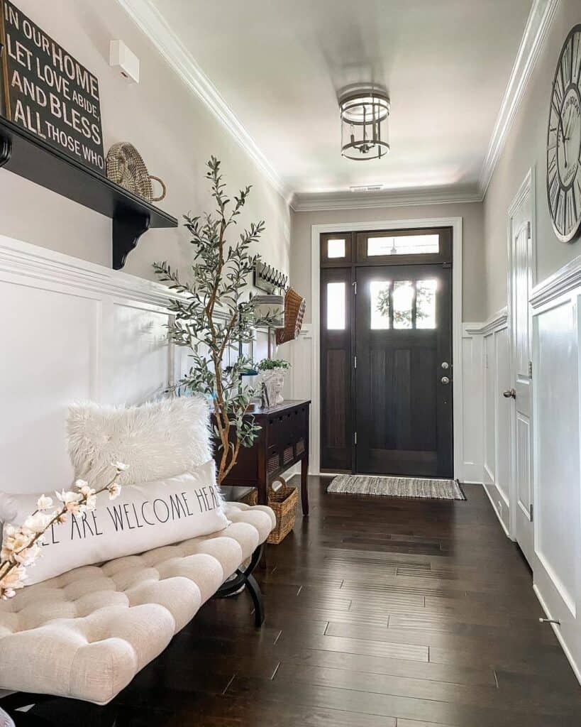 30 Entryway Wall Ideas for a Great First Impression
