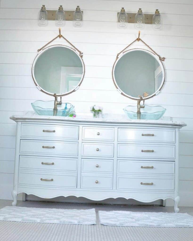 25 Double Vanity Bathroom Ideas for Style and Storage
