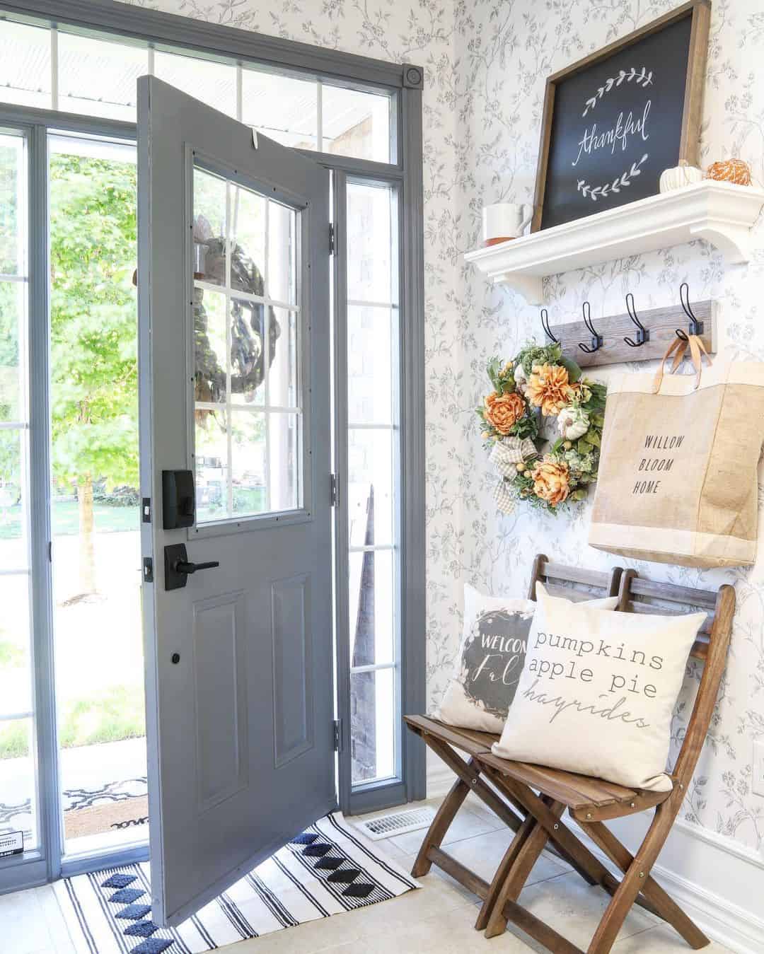 30 Entryway Wall Ideas for a Great First Impression