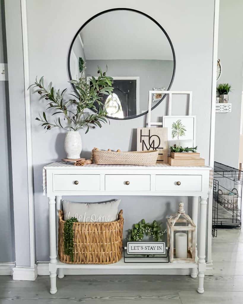 29 Farmhouse Entry Table Ideas That Will Charm Anyone