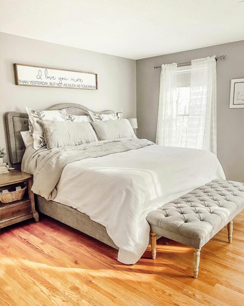 30 Grey and White Bedroom Ideas for Timeless Style