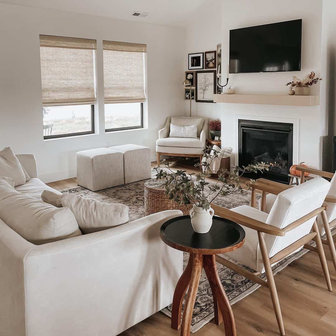 23 Small Living Room with TV Ideas to Maximize your Space