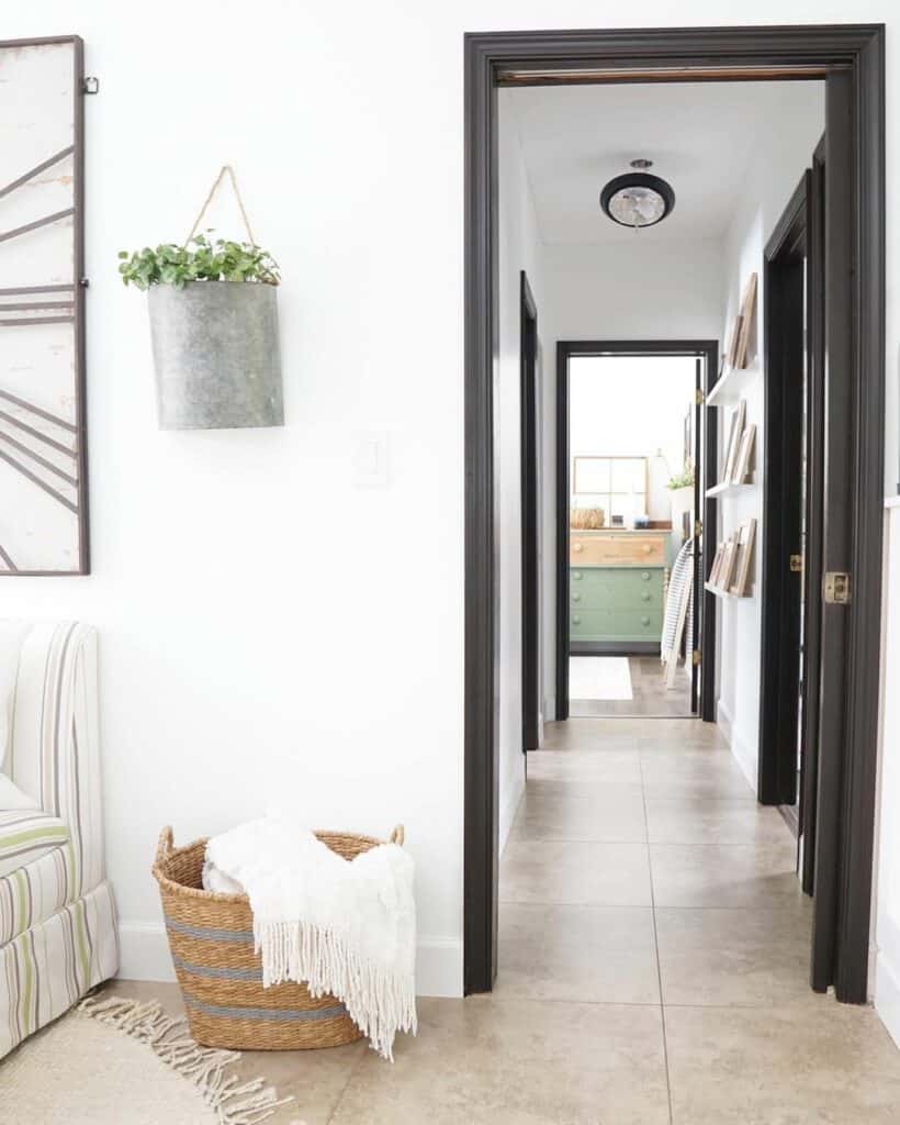 30 Interior Door Trim Ideas to Add Visual Interest to Your Home