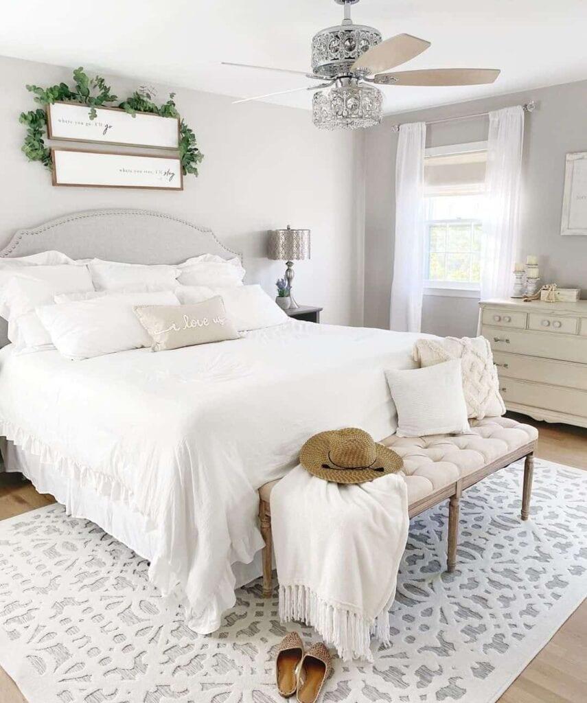 30 Grey and White Bedroom Ideas for Timeless Style