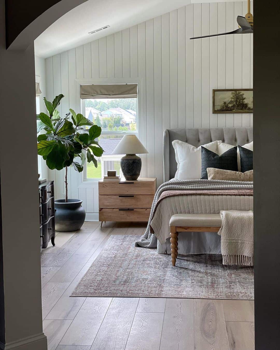 30 Bedroom Corner Ideas for Extra Storage and Décor