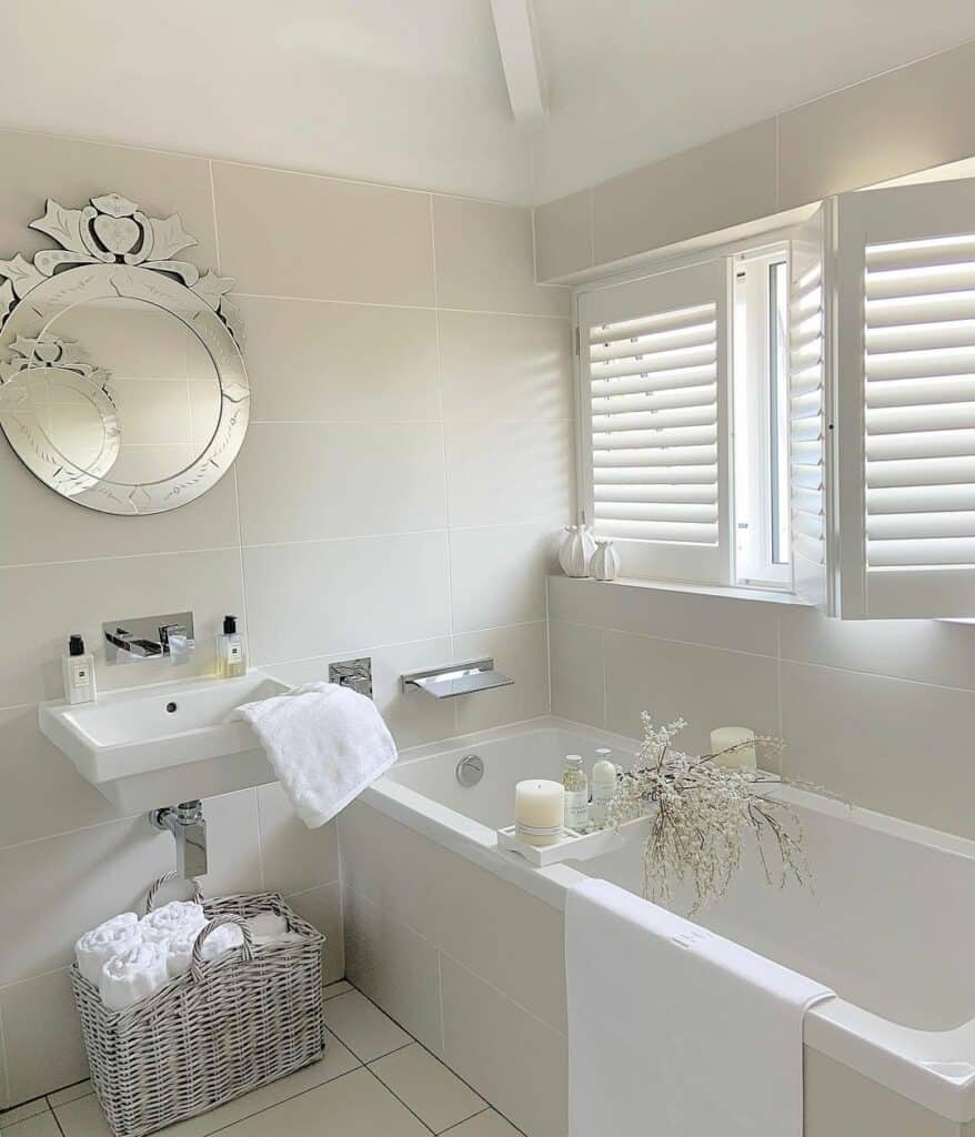 30 Grey and White Bathroom Ideas That Work for Any Style