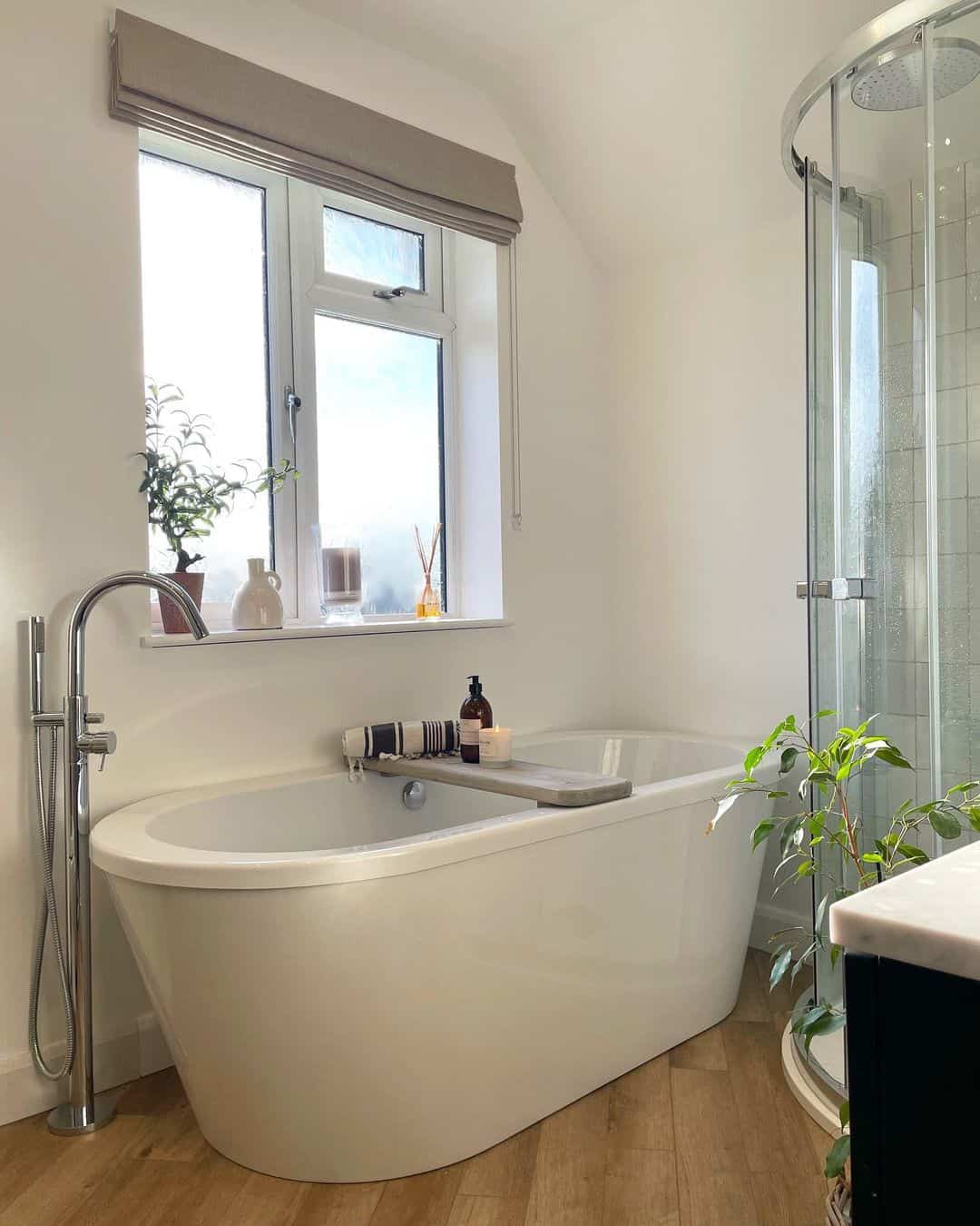 26 Design Inspirations for a Freestanding Tub With Shower