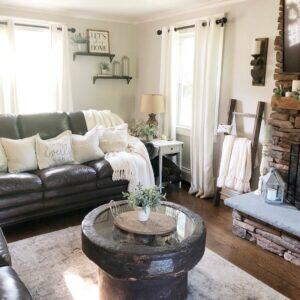 25 Diverse Styles of Coffee Tables for a Small Living Room