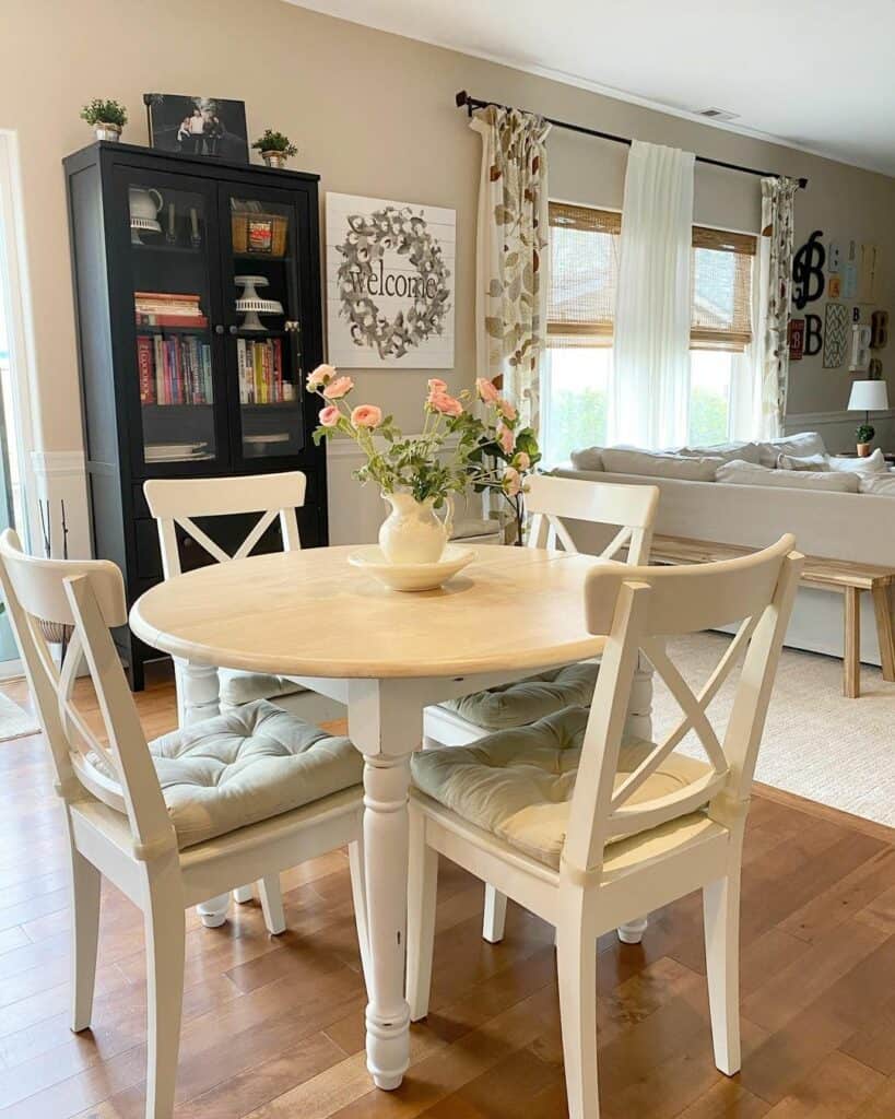 30 Spectacular Round Dining Table Centerpiece Ideas to Enhance Your Home