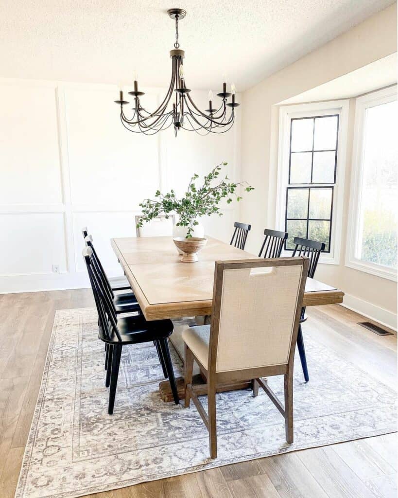 29 Dining Room Rug Ideas for Added Warmth, Interest, and Style