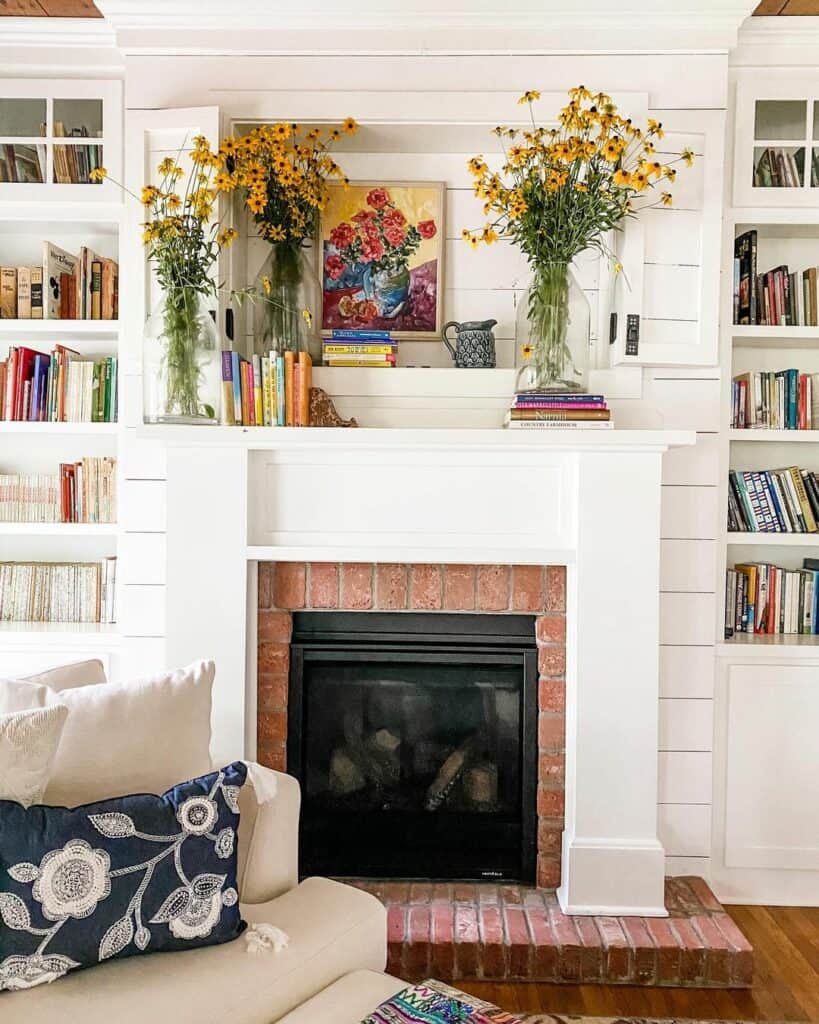 29 Summer Mantel Décor Ideas to Make Your Fireplace Blossom