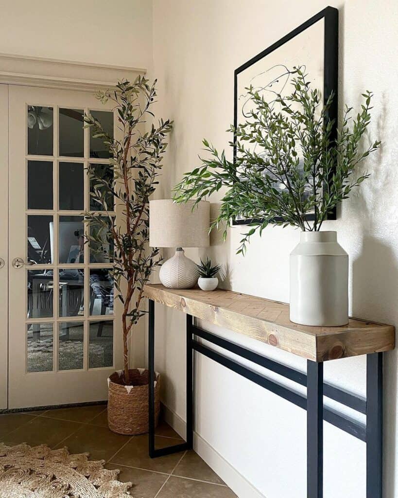 30 Brilliant Entryway Table Ideas To Fancy Up Your Home