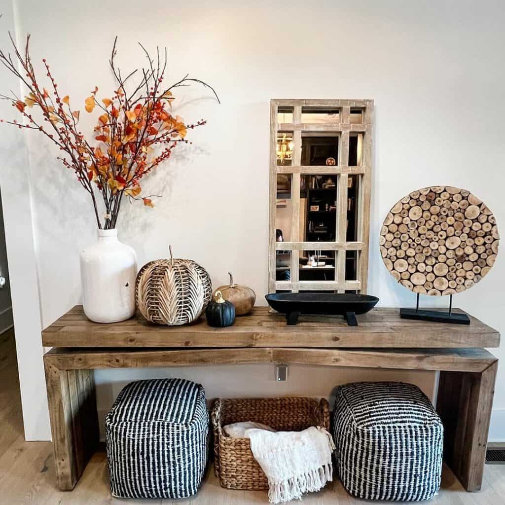 30 Brilliant Entryway Table Ideas To Fancy Up Your Home