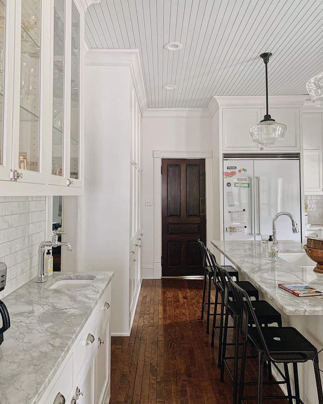 29 Ceiling Trim Ideas that Make a Statement