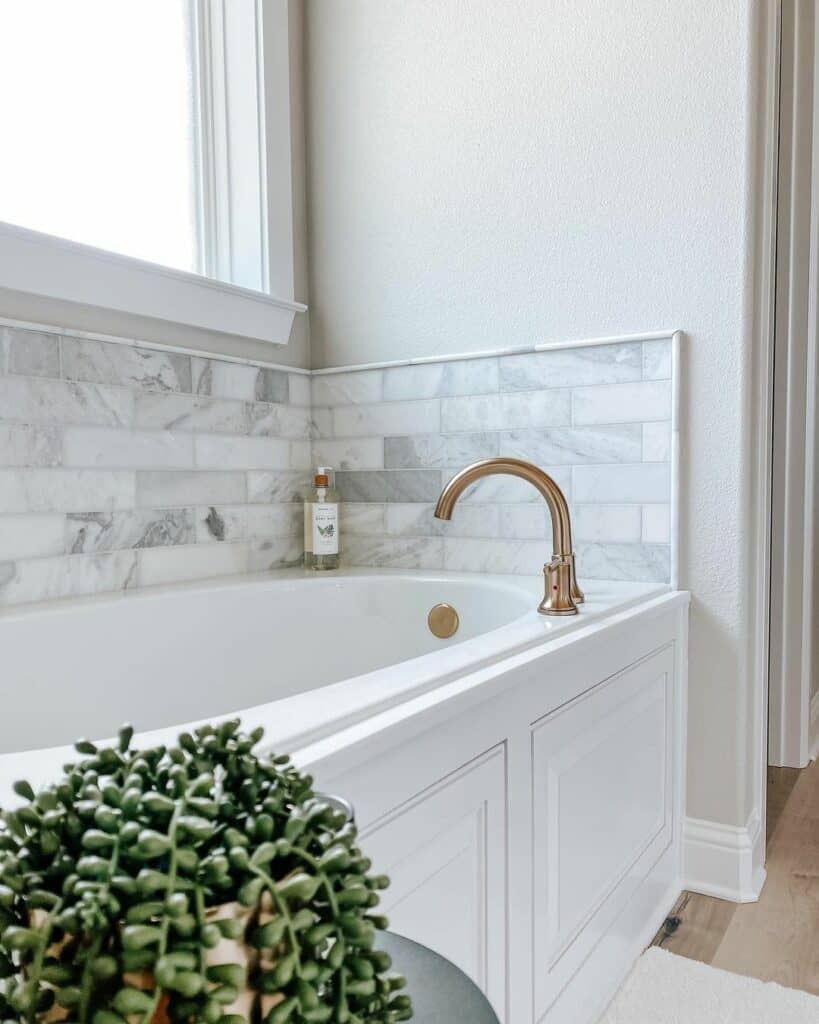 30 Bathroom Rug Ideas to Create a Spa Sanctuary