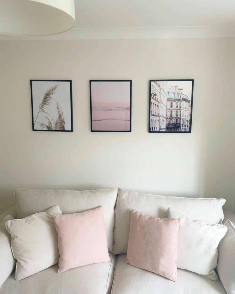 23 Pink Living Room Ideas For a Spectacular Farmhouse Home